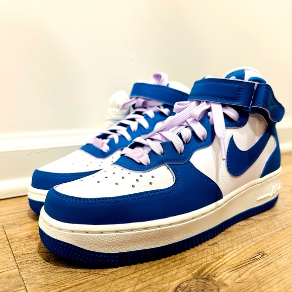 Nike Air Force 1 Mids - New - Men’s or Women’s - Picture 1 of 6